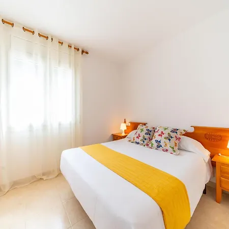 Family-friendly For 8 Guests Villa L'Escala